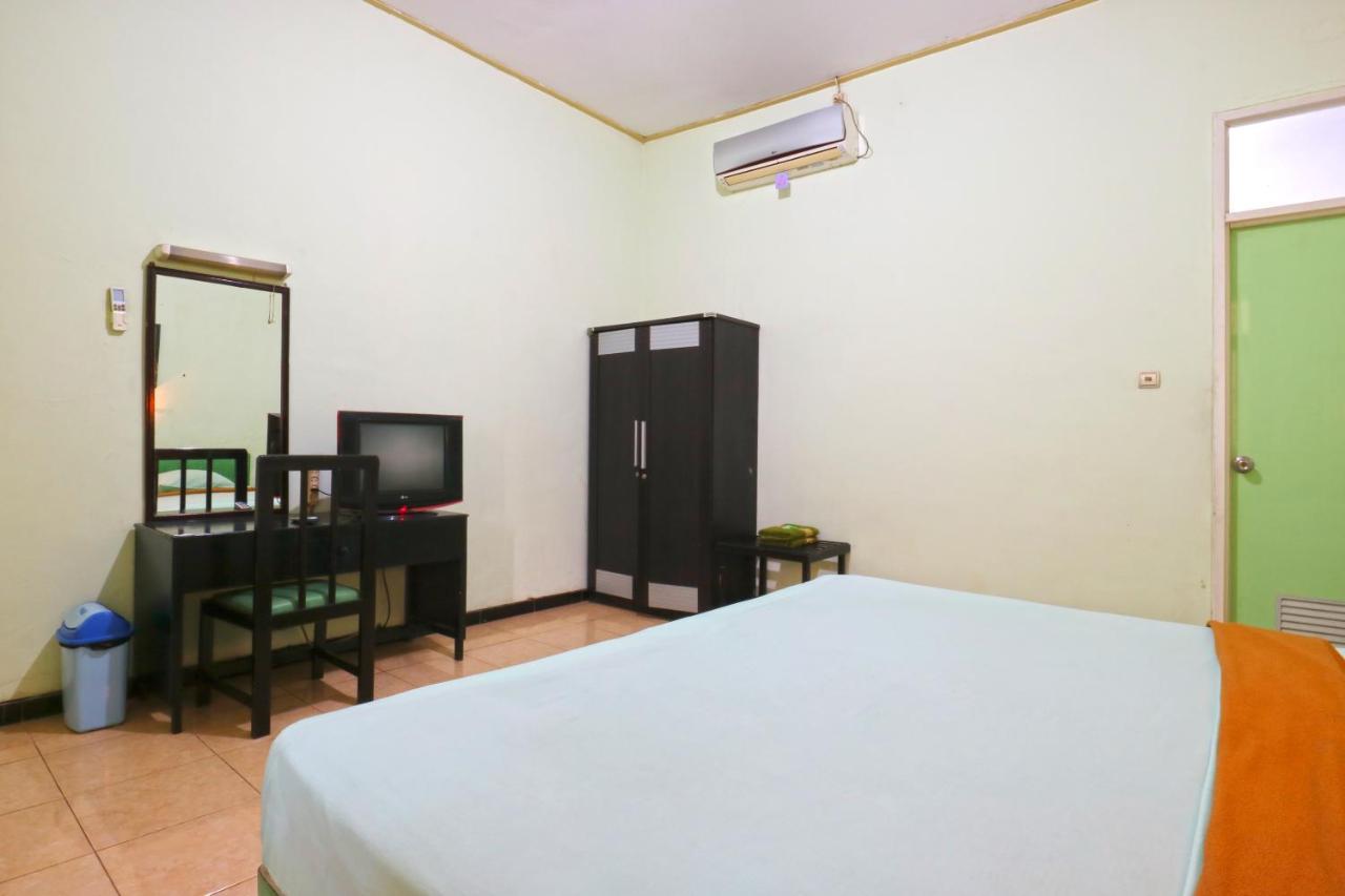 Hotel Camelia Маланг Экстерьер фото